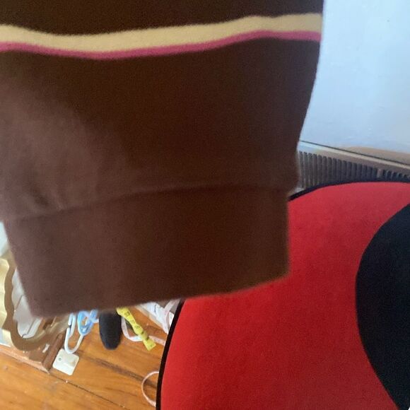 NWT Levis Men's Long Sleeve Polo Size XL Brown V-neck Relaxed Fit - Picture 7 of 7